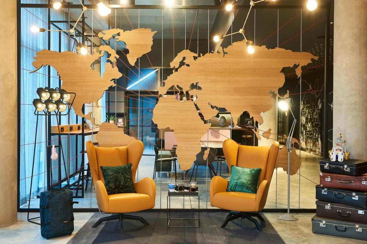 Moxy Paris Charles De Gaulle Airport Hotel Роаси ан Франс Екстериор снимка