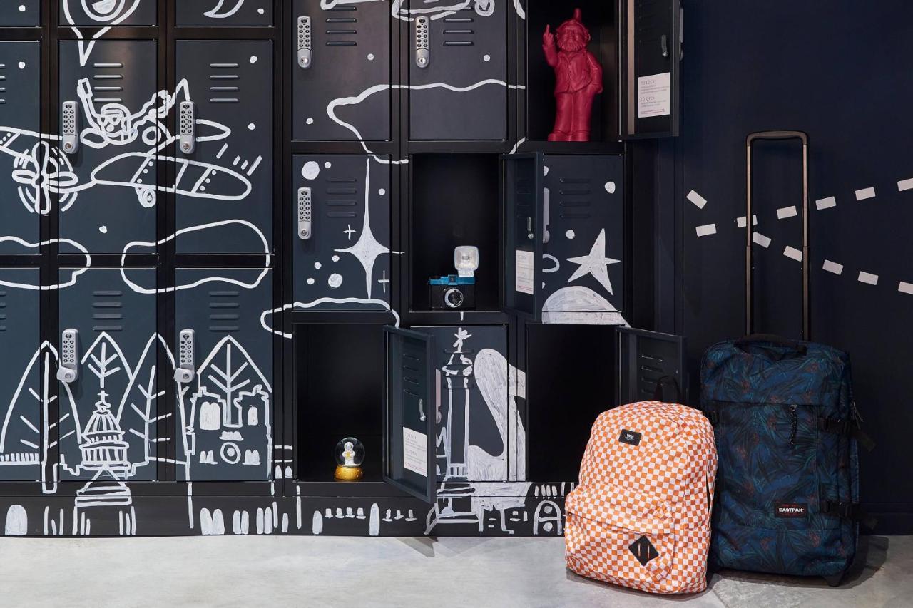 Moxy Paris Charles De Gaulle Airport Hotel Роаси ан Франс Екстериор снимка